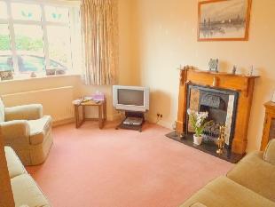 020 | Slough | sleeps 8 | £0-£840 per night